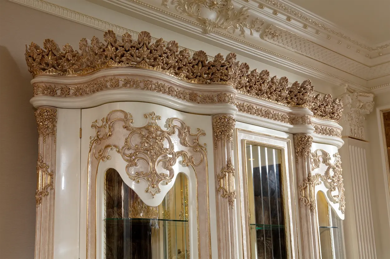 Ilyada Dining Room - 15
