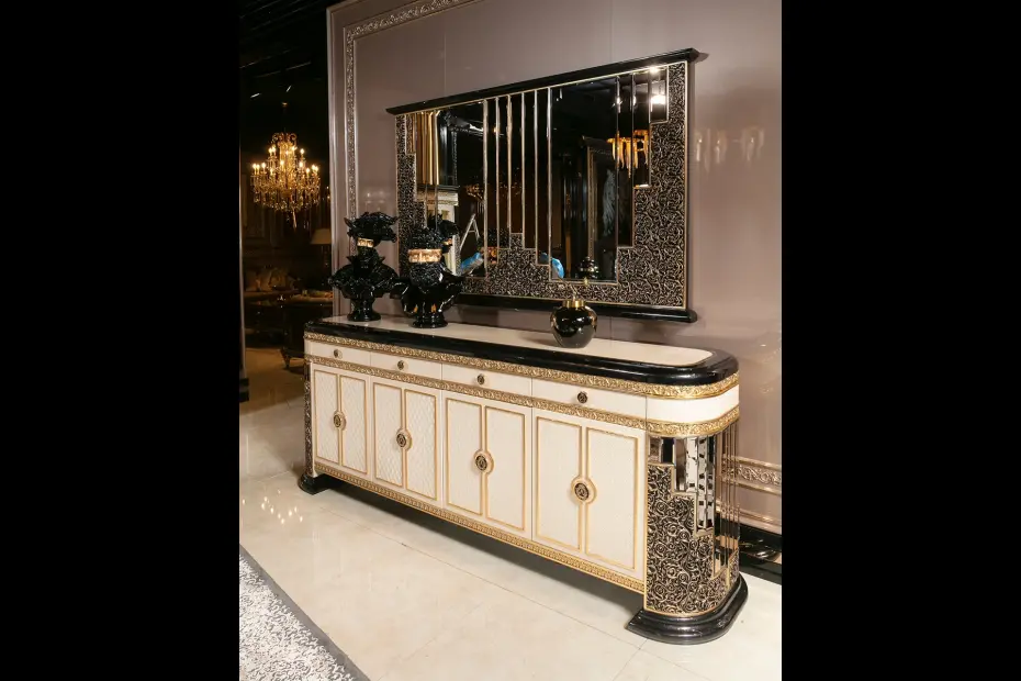 Larissa Dining Room - 5
