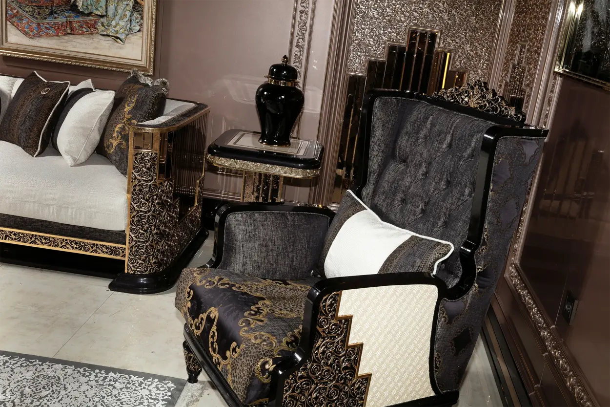 Larissa Living Room - 8