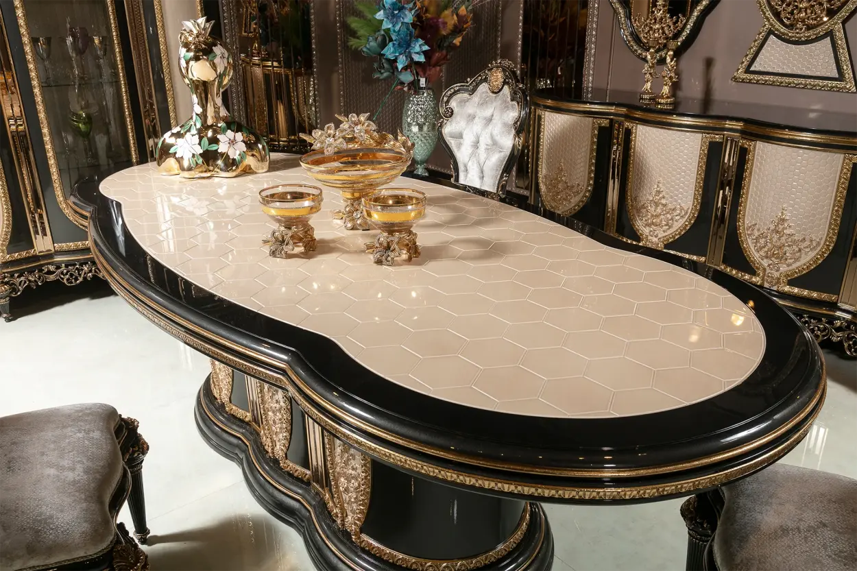 Tac Mahal Dining Room - 2